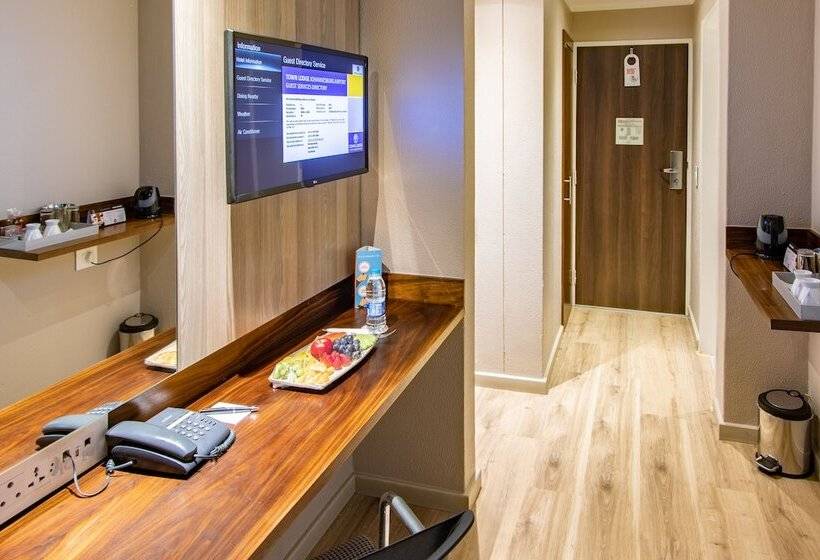 Номер Стандарт, Town Lodge Johannesburg Airport