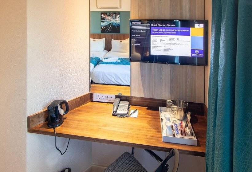 Номер Стандарт, Town Lodge Johannesburg Airport