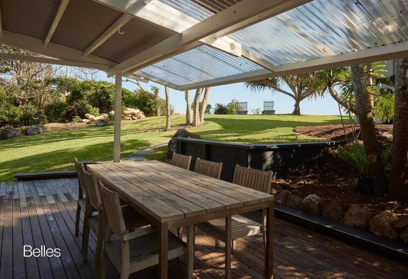 Дом 2 Спальни, Bluewater On The Beach