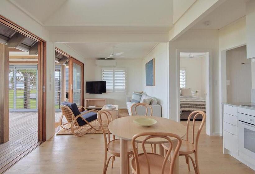 Дом 2 Спальни, Bluewater On The Beach