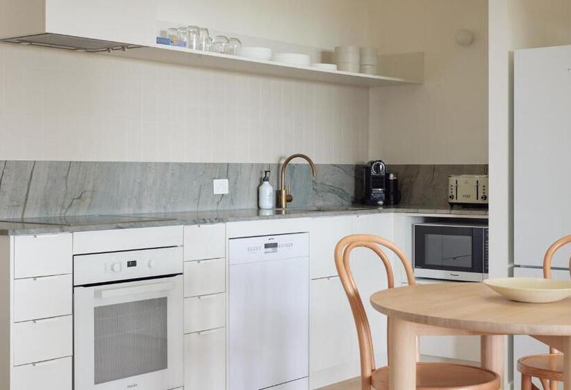 Дом 2 Спальни, Bluewater On The Beach