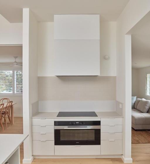 Дом 3 Спальни, Bluewater On The Beach