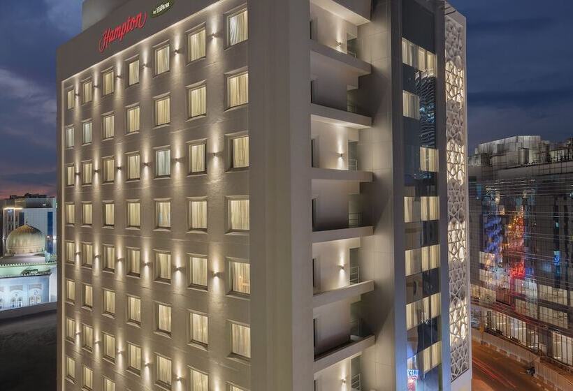 اتاق استاندارد, Hampton By Hilton Dubai Al Barsha