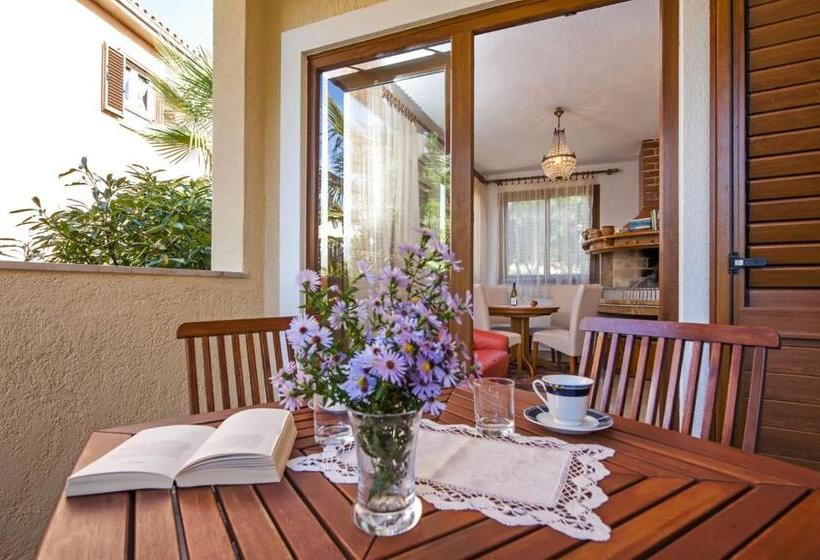 דירת חדר, Apartments Pino