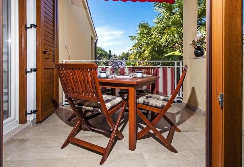 דירת חדר, Apartments Pino