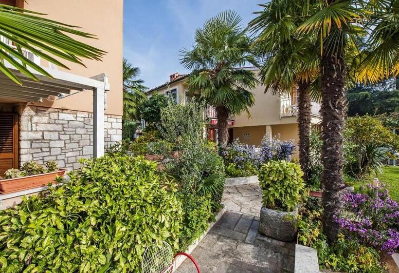 דירת חדר, Apartments Pino