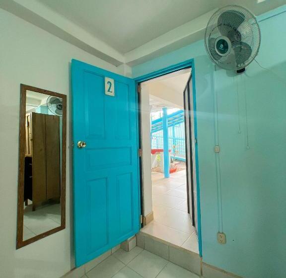 共用房间的床, Hostel Samara