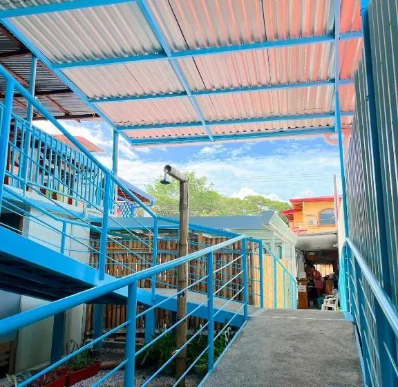 اتاق خانوادگی, Hostel Samara