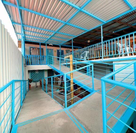 家庭间, Hostel Samara