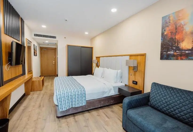 キングサイズベッドのデラックスルーム, Best Western Plus Batumi