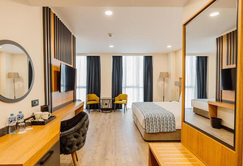 اتاق لوکس, Best Western Plus Batumi