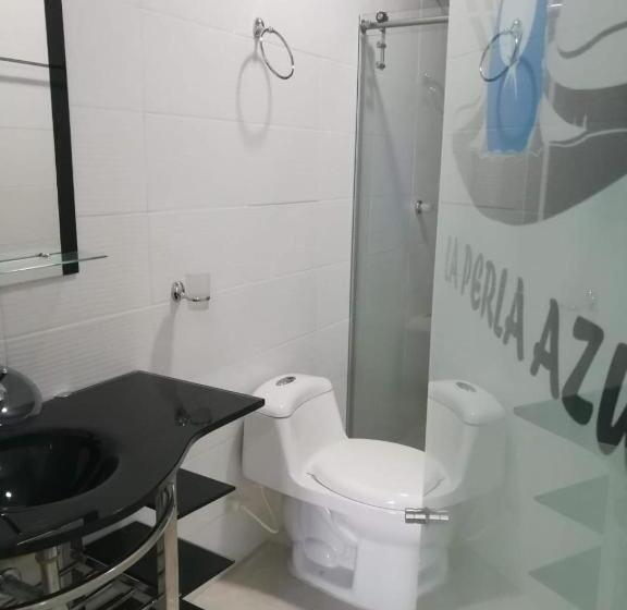 Habitación Triple Básica, Perla Azul Boutique