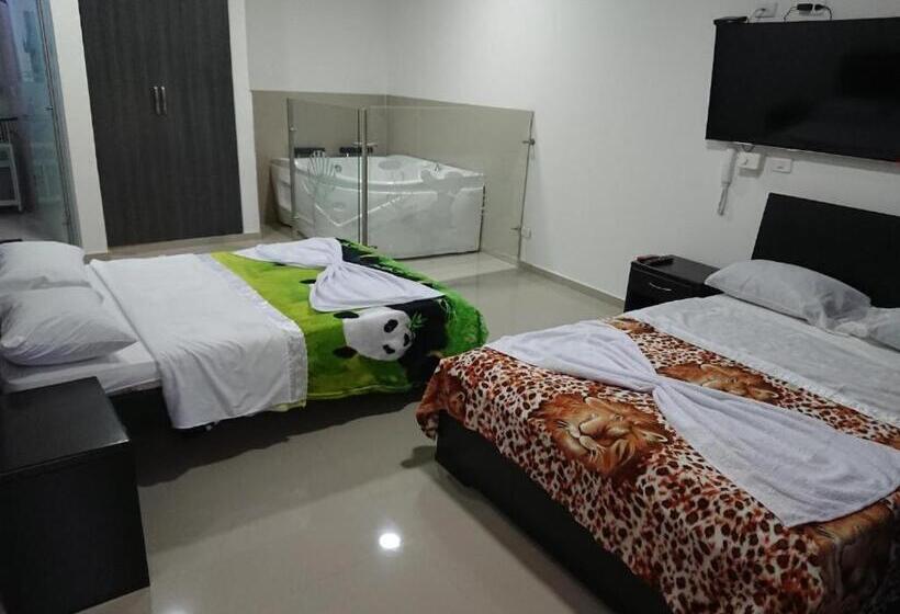 디럭스 4인 룸, Perla Azul Boutique