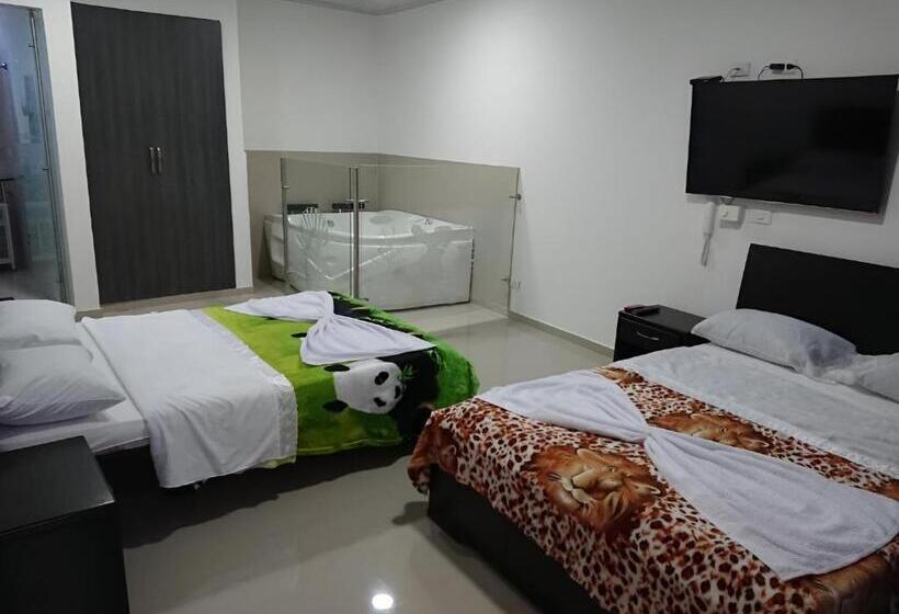 Habitación Cuádruple Deluxe, Perla Azul Boutique