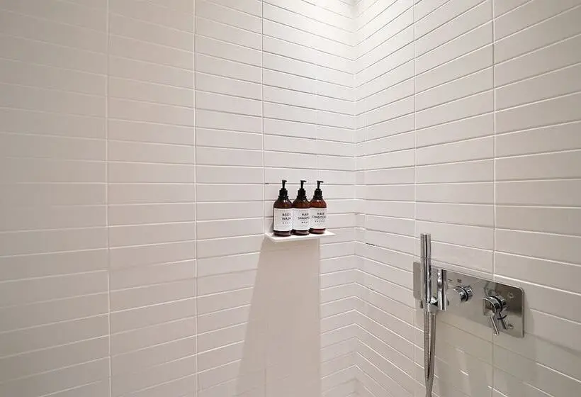 デラックスルーム, Browndot Samsan