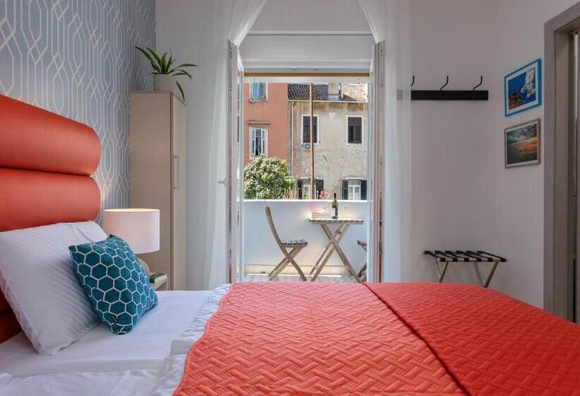 Номер Superior Вид на Сад, La Preziosa Rooms