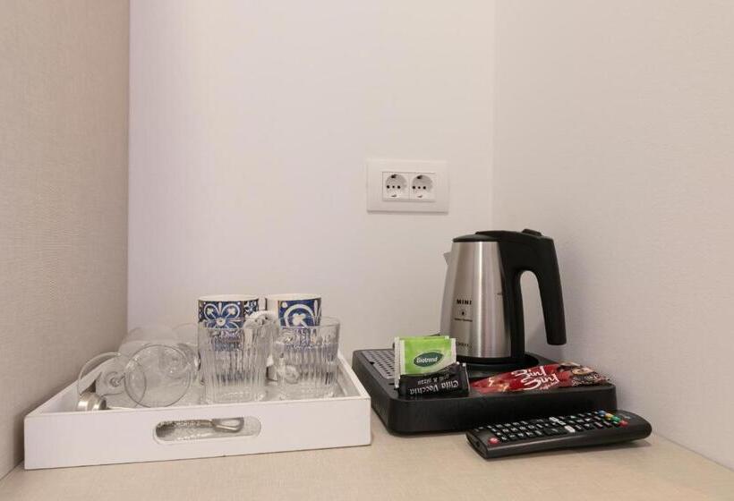 ガーデンビュースーペリアールーム, La Preziosa Rooms