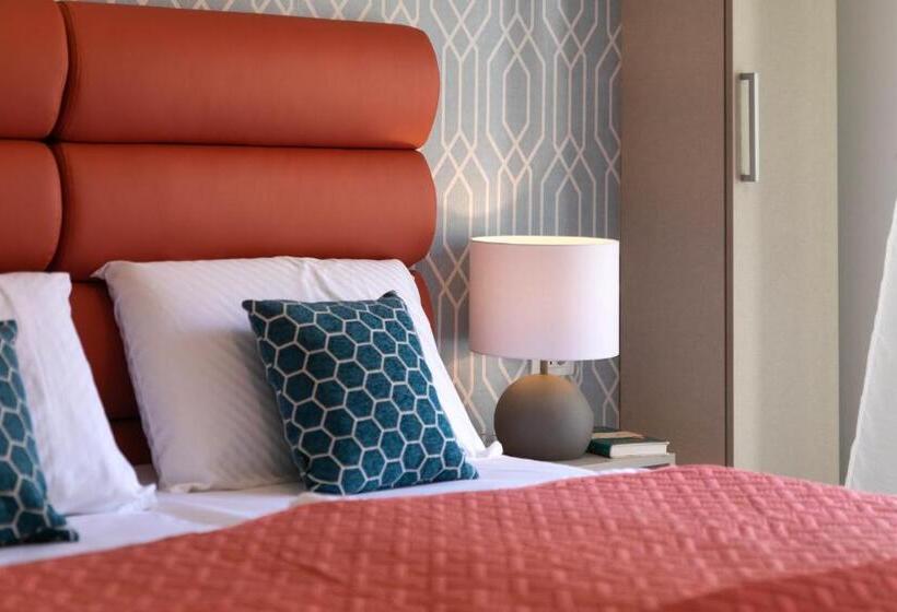 Номер Superior Вид на Сад, La Preziosa Rooms