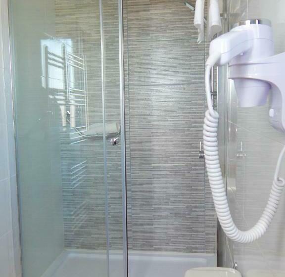 Triple Room Sea View, Hostal Buenavista Patagonia