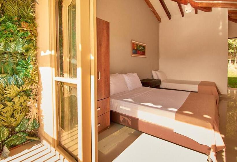 스탠다드 트리플 룸, Mansión Guatapé