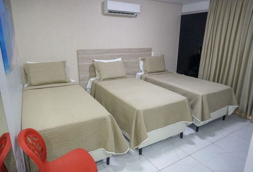 スタンダードトリプルルーム, Pousada Marina