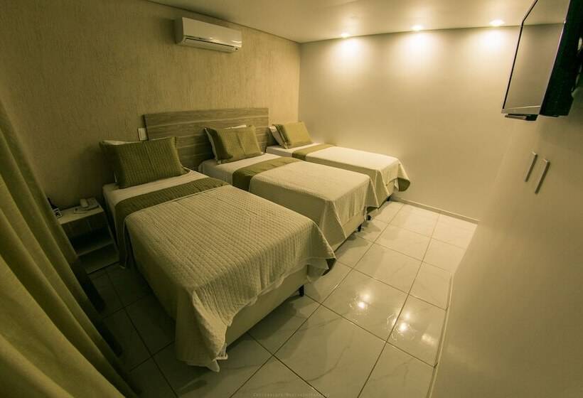 スタンダードトリプルルーム, Pousada Marina