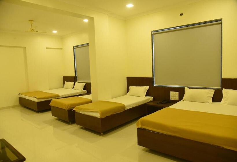 Deluxe-perhehuone, Sai Vidisha Palace