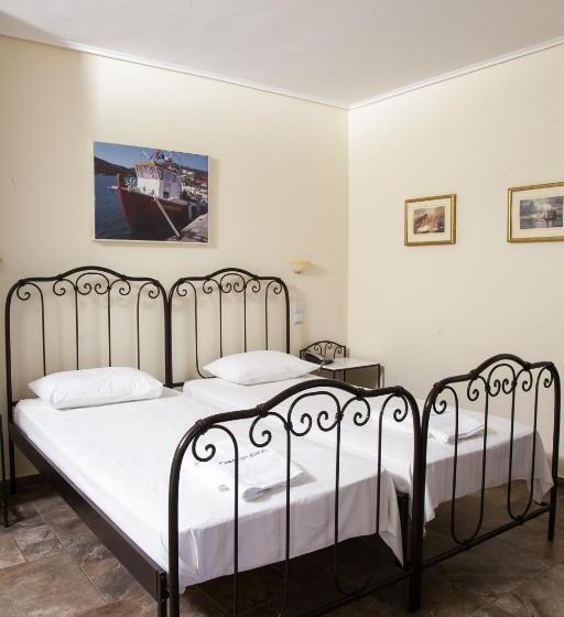 استودیوی استاندارد با چشم‌انداز دریا, Ionia Studios