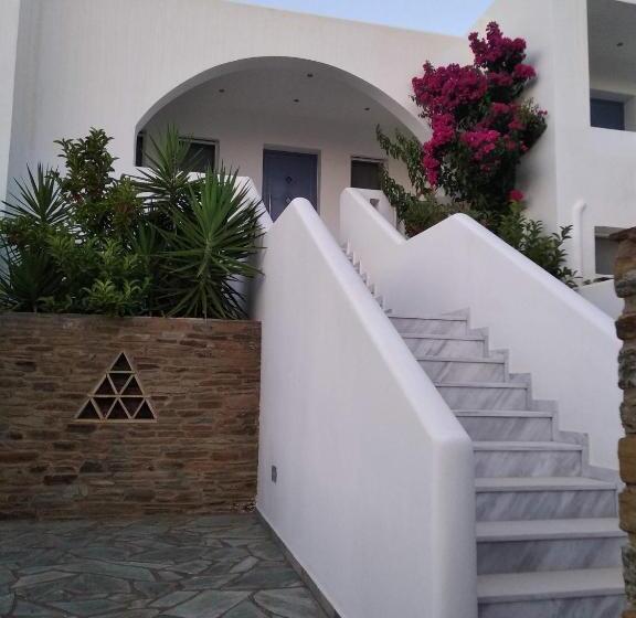 خانه 2 خوابه, Ionia Studios