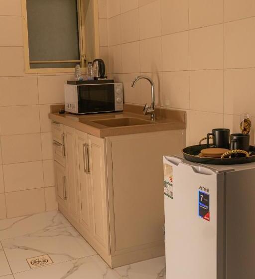 דירת חדר, Best Trip