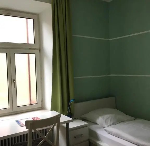スタンダードシングルルーム, City Hostel