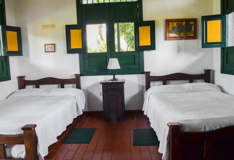 Номер Стандарт Трехместный, Finca Hotel El Palmar