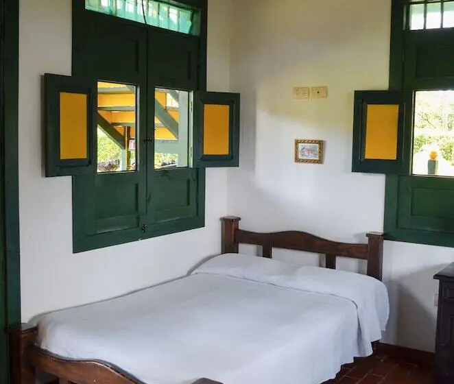 スタンダードトリプルルーム, Finca Hotel El Palmar