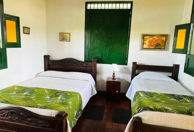 Номер Стандарт Трехместный, Finca Hotel El Palmar