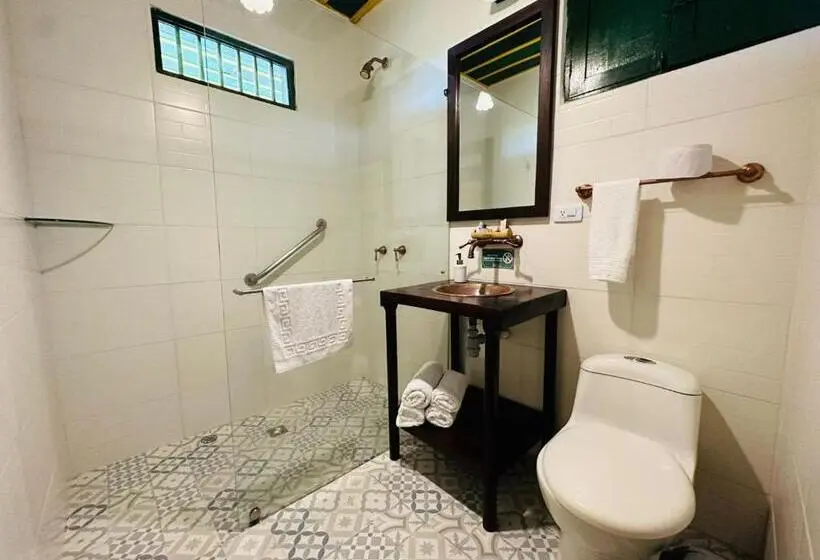 スタンダード４人部屋, Finca Hotel El Palmar