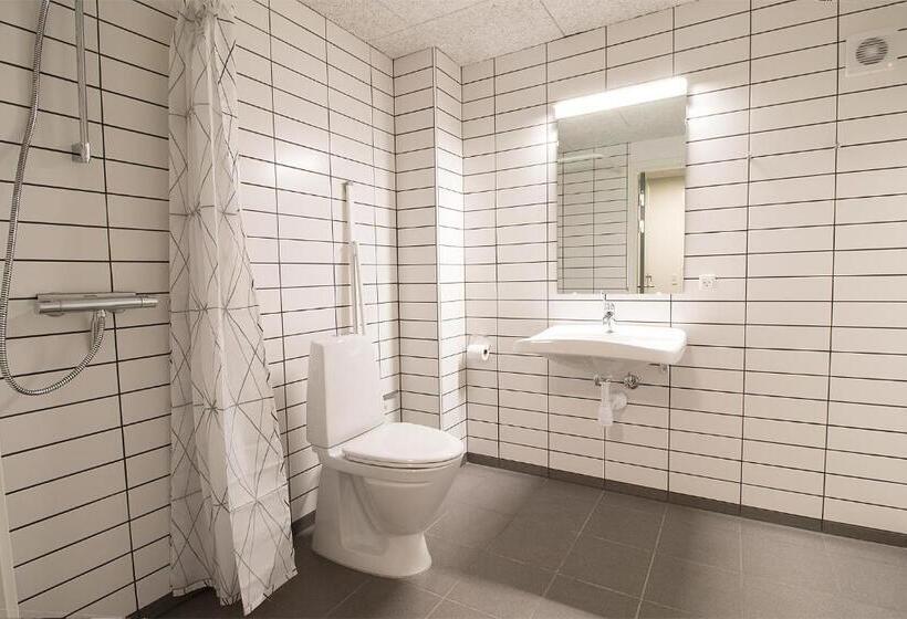 Семейный Номер, Hostel Brønderslev