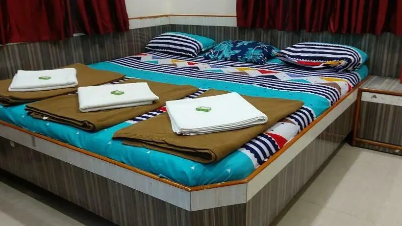 ベーシックトリプルルーム, Sai Raghunandan Guest House