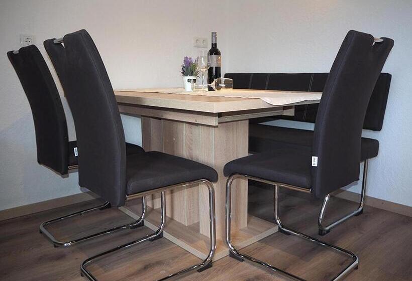 ２ベッドルームアパートメント, Haus Christlum