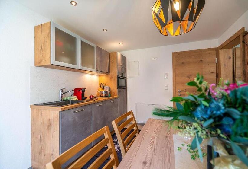 Апартаменты 1 Спальня с Балконом, Haus Christlum