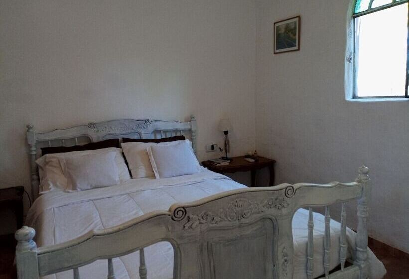 חדר סטנדרט לשלושה, Posada Don Salvador