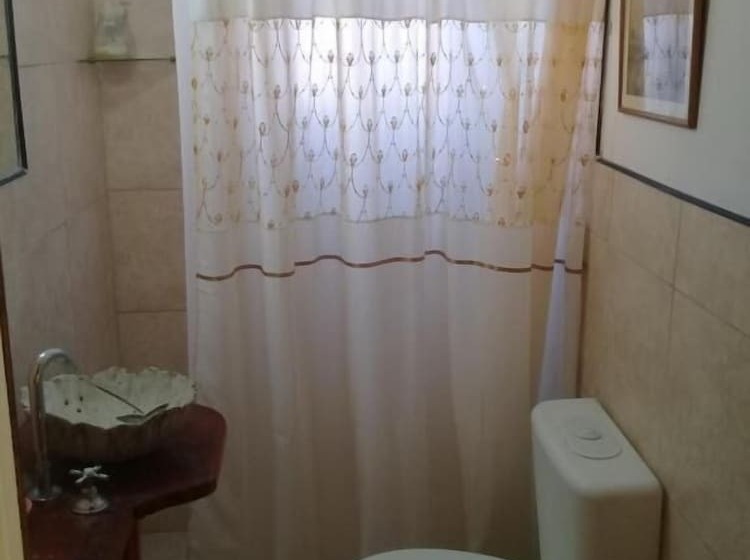 חדר משפחתי, Posada Don Salvador