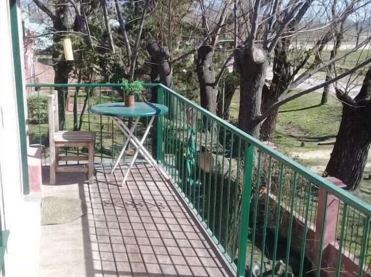 חדר משפחתי, Posada Don Salvador