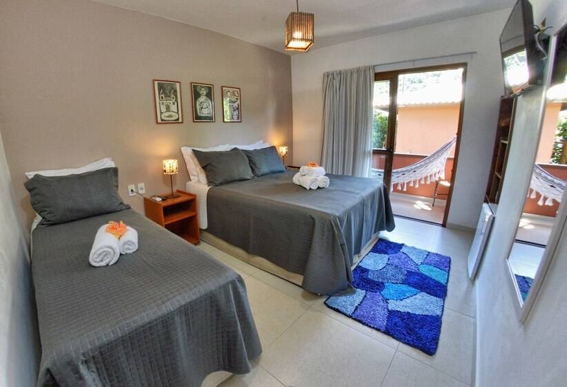 Трехместный Номер Стандарт Вид на Сад, Club Do Balanço Pousada E Restaurante