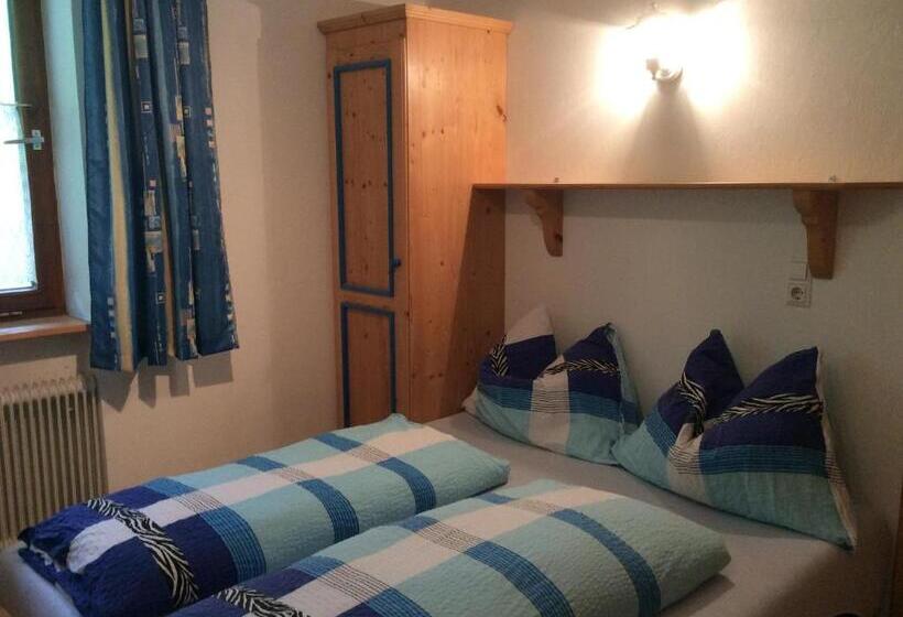 1 Bedroom Apartment Lake View, Steindlhof In Walchsee