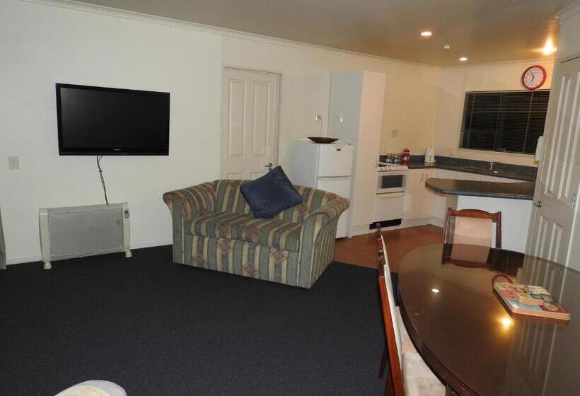 침실 3개 아파트, A'abode Motor Lodge