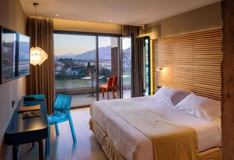 Chambre Premium Vue Montagne, Essence
