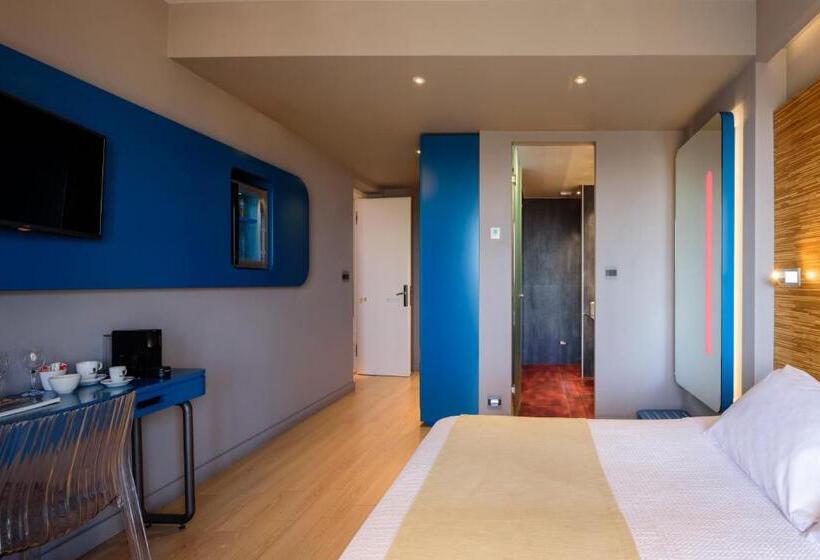 اتاق اجرایی, Essence