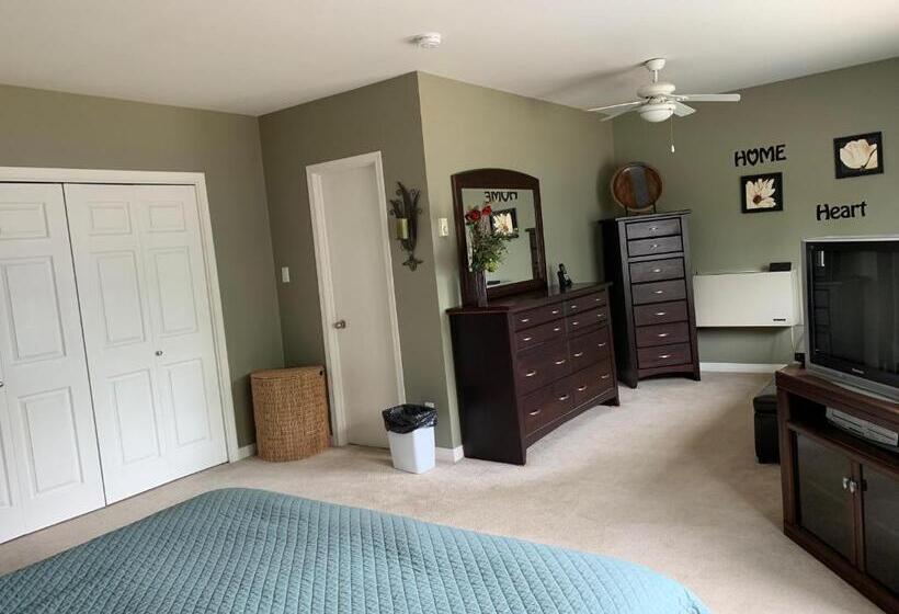 جناح إدارى, Dauphin Inn Express