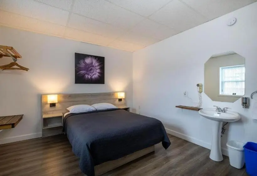 スタンダードルーム, Motel Et Condo Chez Charley