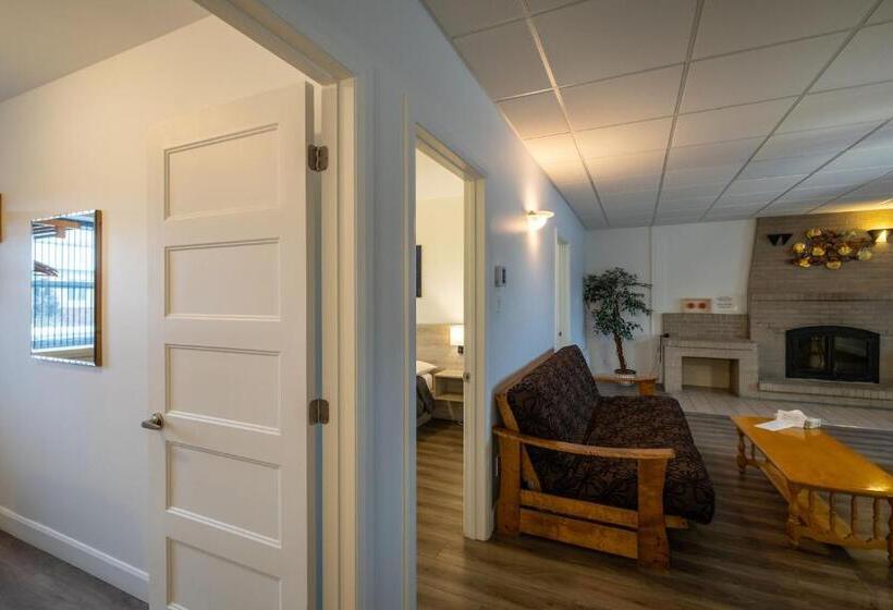 1베드룸 아파트 1층, Motel Et Condo Chez Charley